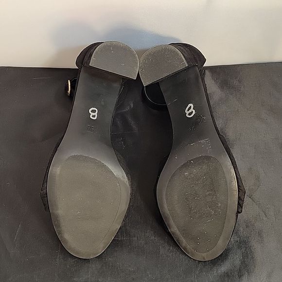 H&M SUEDE BLOCK HEEL ADJUSTABLE BUCKLE ANKLE STRAP WOMEN"S OPEN TOE SANDAL - Picture 11 of 13